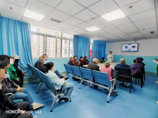 温情守护 “福”暖人心 ——我院开展食管癌患者日常护理宣教暨“福”字拓印活动